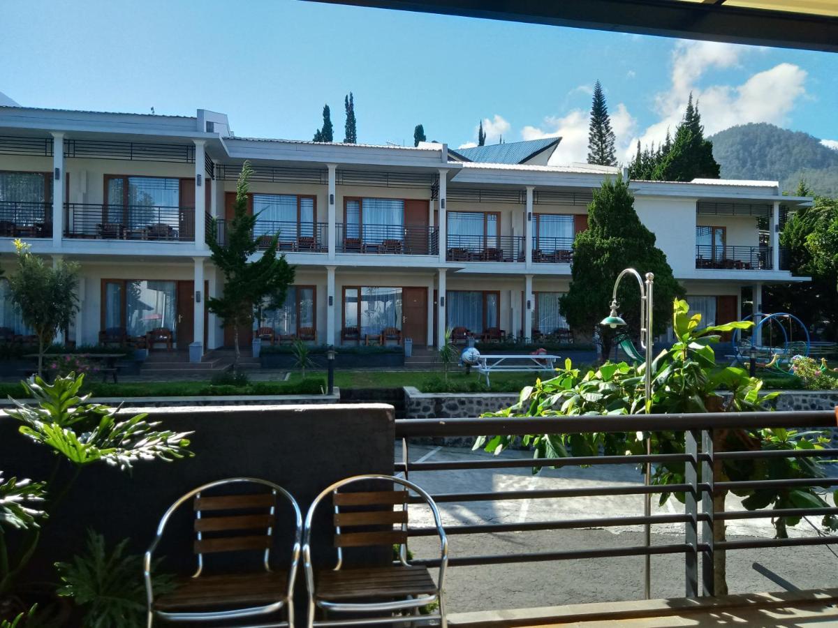 Hotel Pondok Asri Tawangmangu Zewnętrze zdjęcie