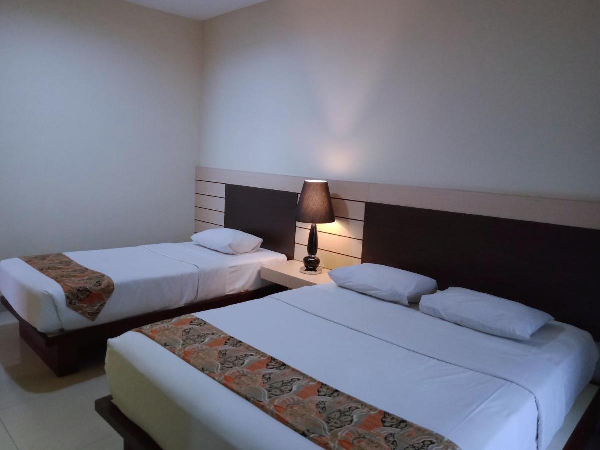 Hotel Pondok Asri Tawangmangu Zewnętrze zdjęcie